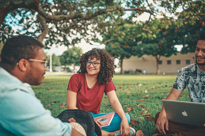 Tout sur la difference de l’Universite et de la faculte